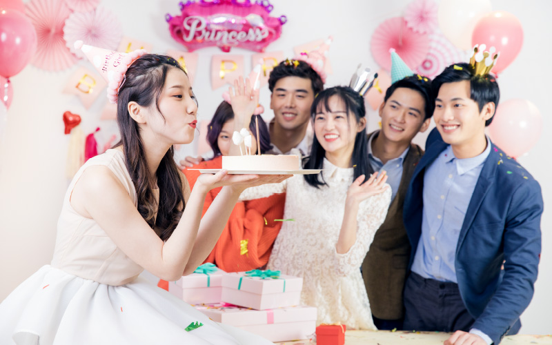 為了讓員工感受到方林大家庭的溫暖，公司每